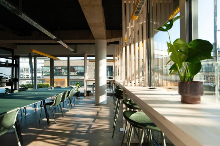 Innenansicht Buero 2025