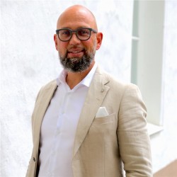 Felix Menze
