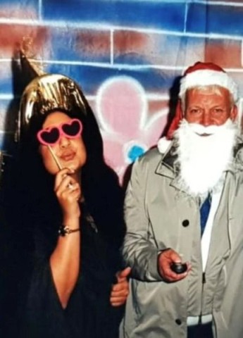  Franz Pickl und Mitarbeiterin bei der Weihnachtsfeier.