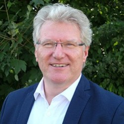 Jörg Töpfer