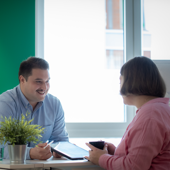 Beratung in der Agentur durch Sebastian Brand