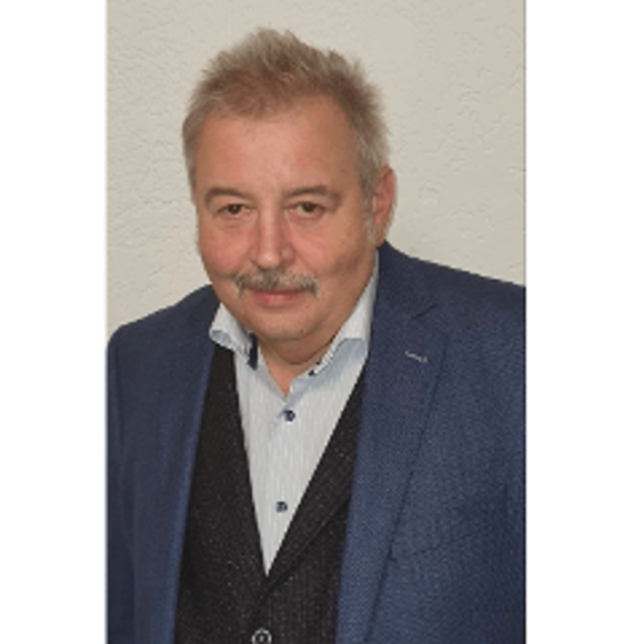 Mitarbeiter Heinz-Uwe Schoof
