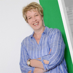 Mitarbeiterin Angela Lenz
