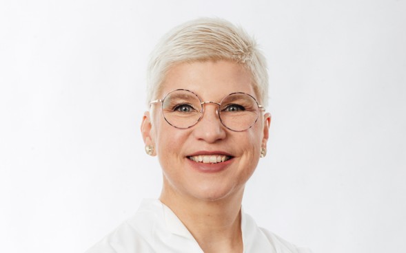 Dr. Mareke Neumann