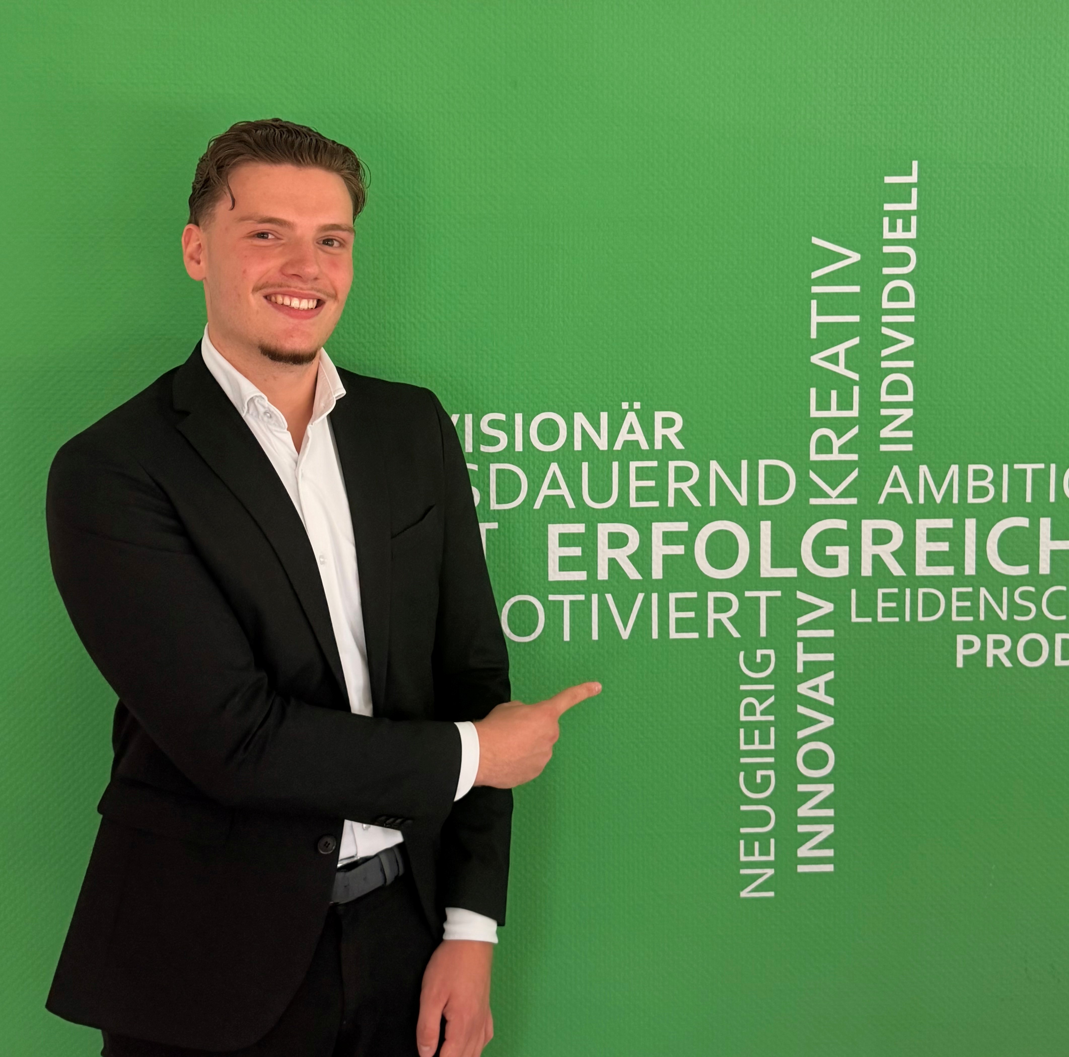 Auszubildender Nevio Puhane