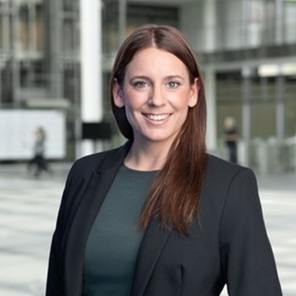 Nora Jacobi
