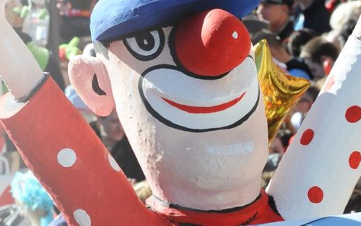 Karneval: Unfall und Verletzungen