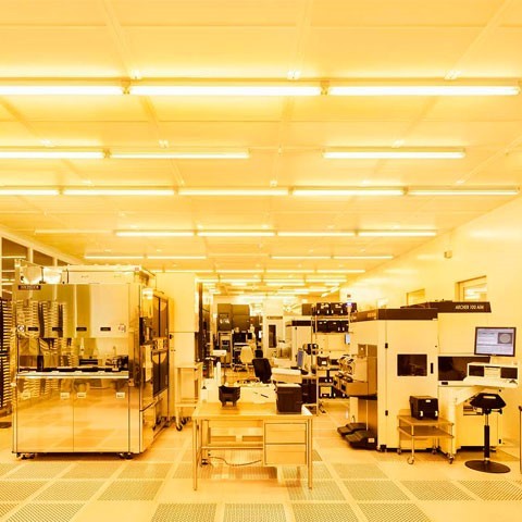 Die Haftung von Architekten, Ingenieuren und Bauunternehmern für Dritte und Embargos