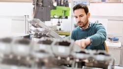 Firmen Branchen Produzierendes Gewerbe Maßgeschneiderter Versicherungsschutz für das produzierende Gewerbe