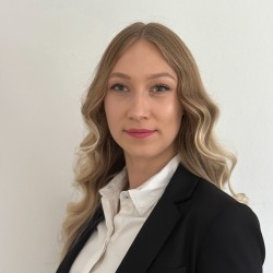 Maxine Schüler