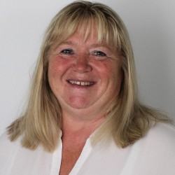 Petra  Towae