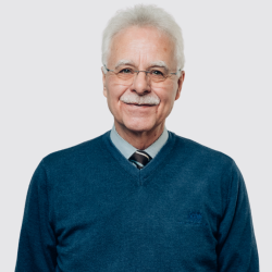 Rolf Strott