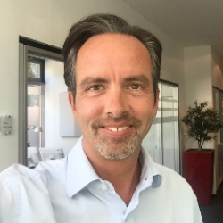 Stephan Hecker